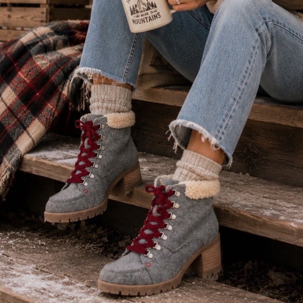 Korks Grey Wool Faux Shearling Hiker Boots Red Laces Block Heel Womens 8M